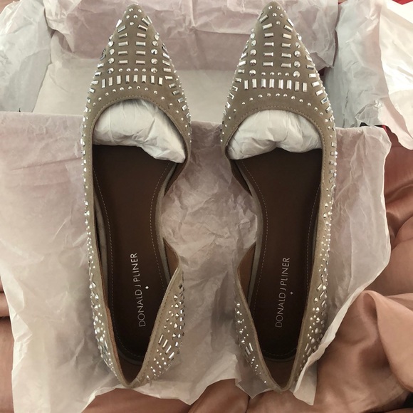 Donald Pliner BRAND NEW Never worn - Picture 4 of 4